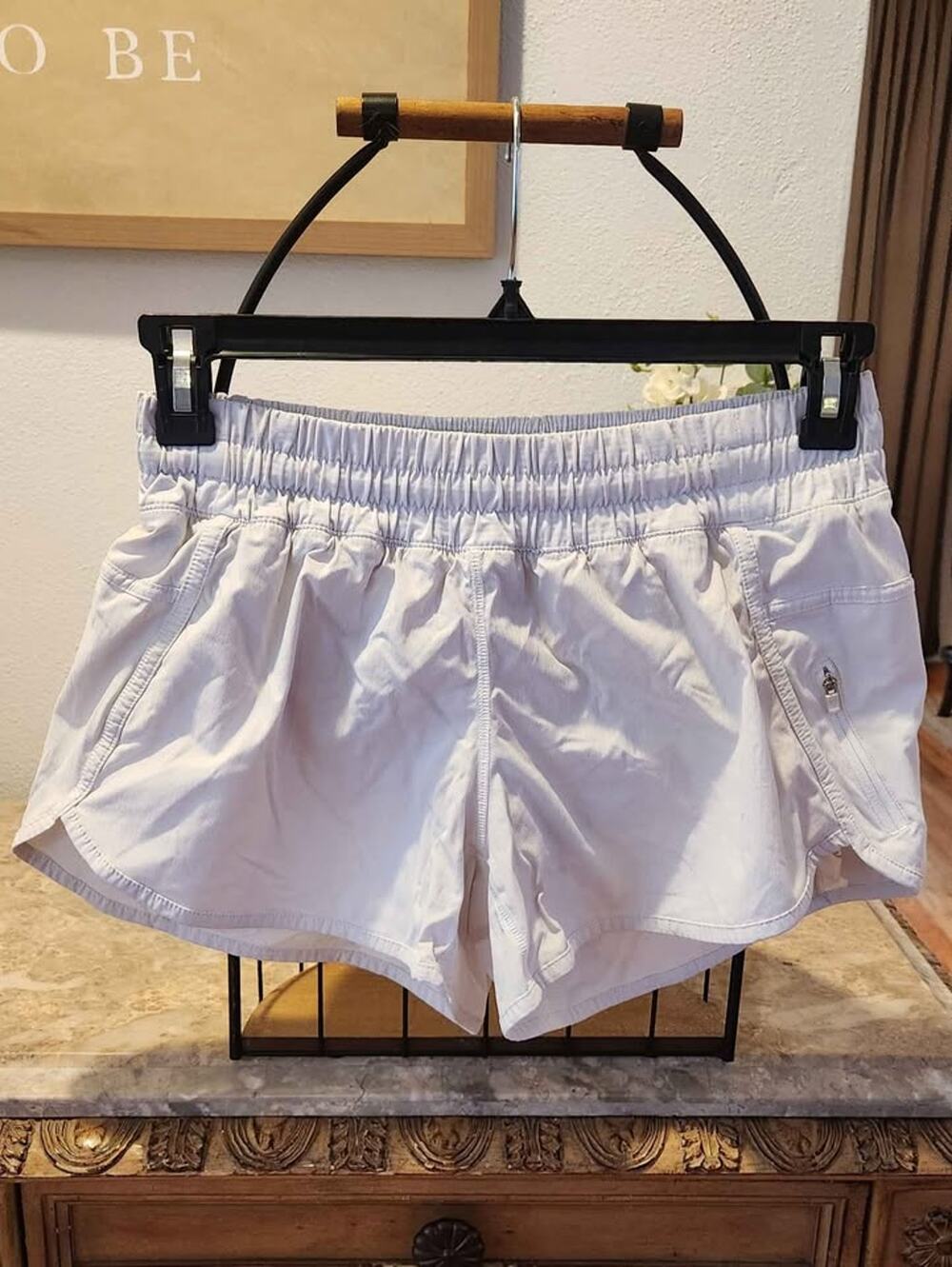 Lululemon shorts size 10